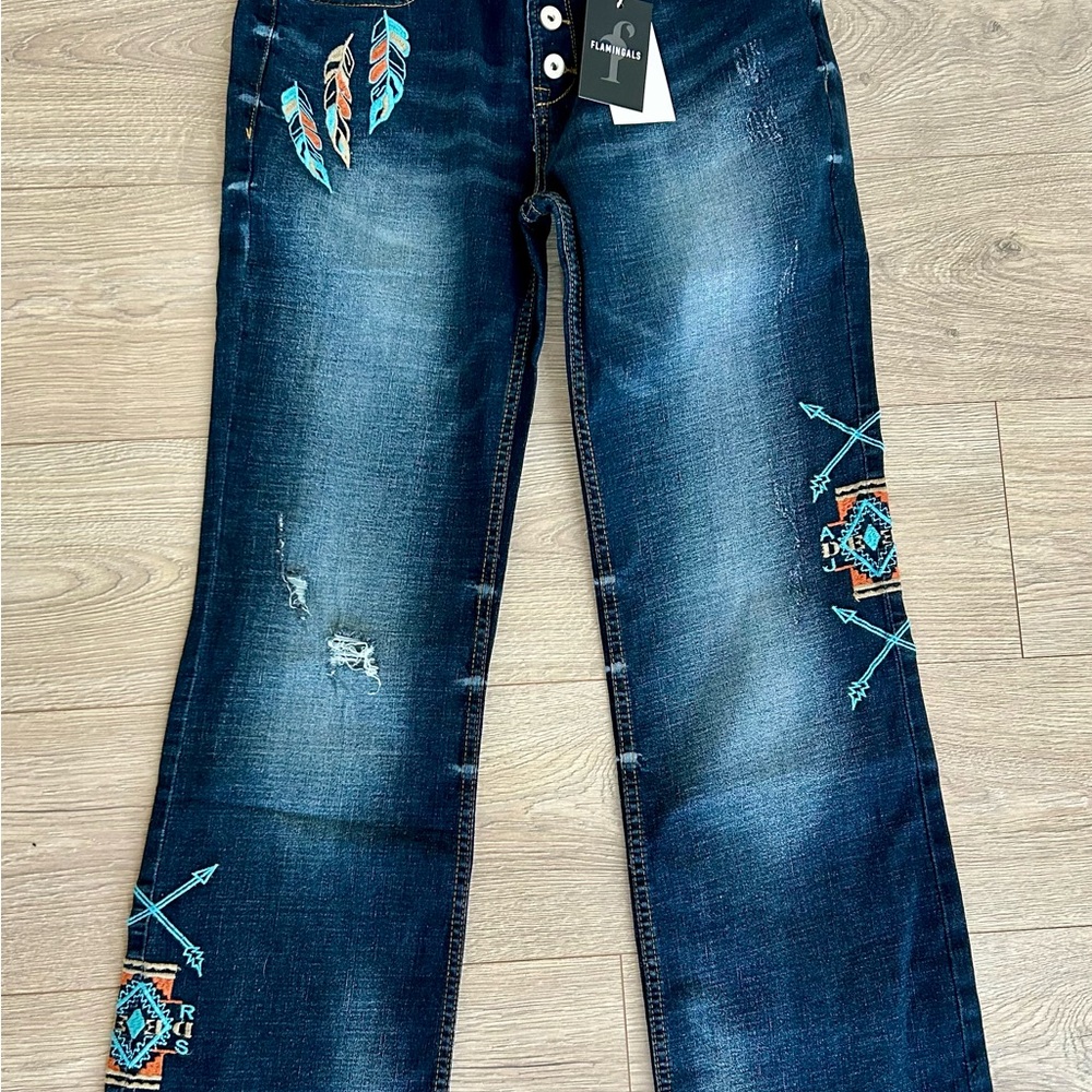 Flamingals NWT Women's Feather Embroidery Mid Waist Stretch Bootcut Jeans Size L